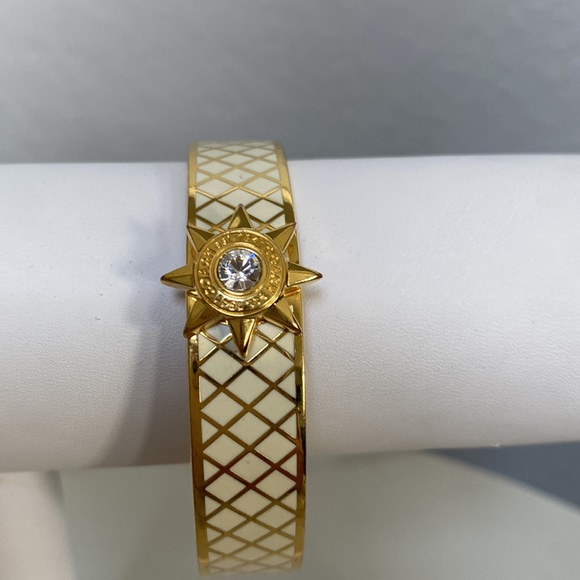 Coach Exclusive Tony Duquette Half Inch Starburst Bangle - Picture 3 of 5